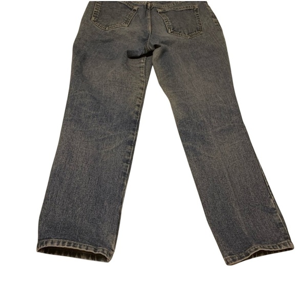 🎉🎉Host pick🎉🎉NY&CO Jeans Classic Fit 10P - Picture 2 of 3